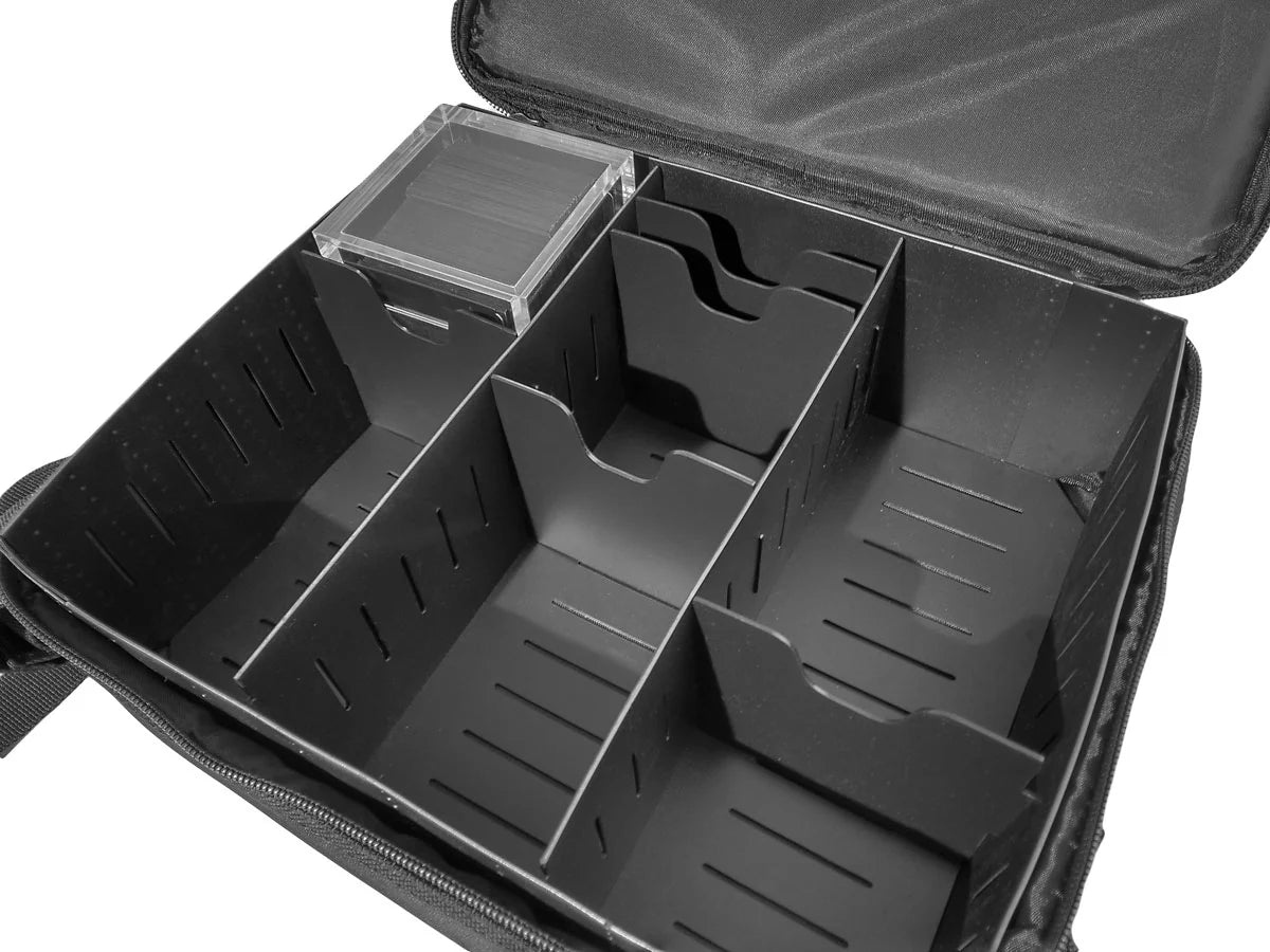 Ultra Pro Deluxe Gaming Case