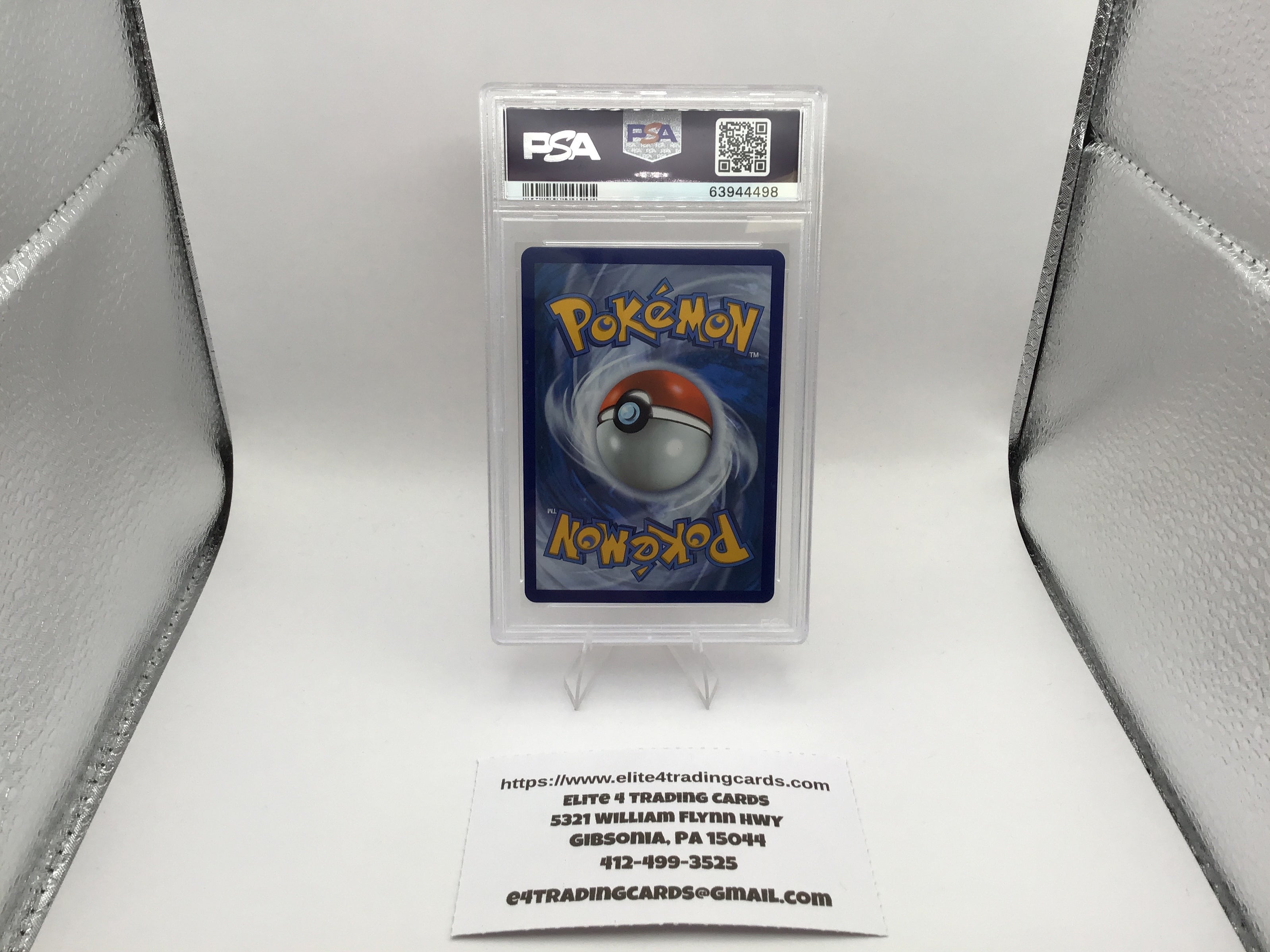 Charizard #4 Pokemon Celebrations (PSA 10)
