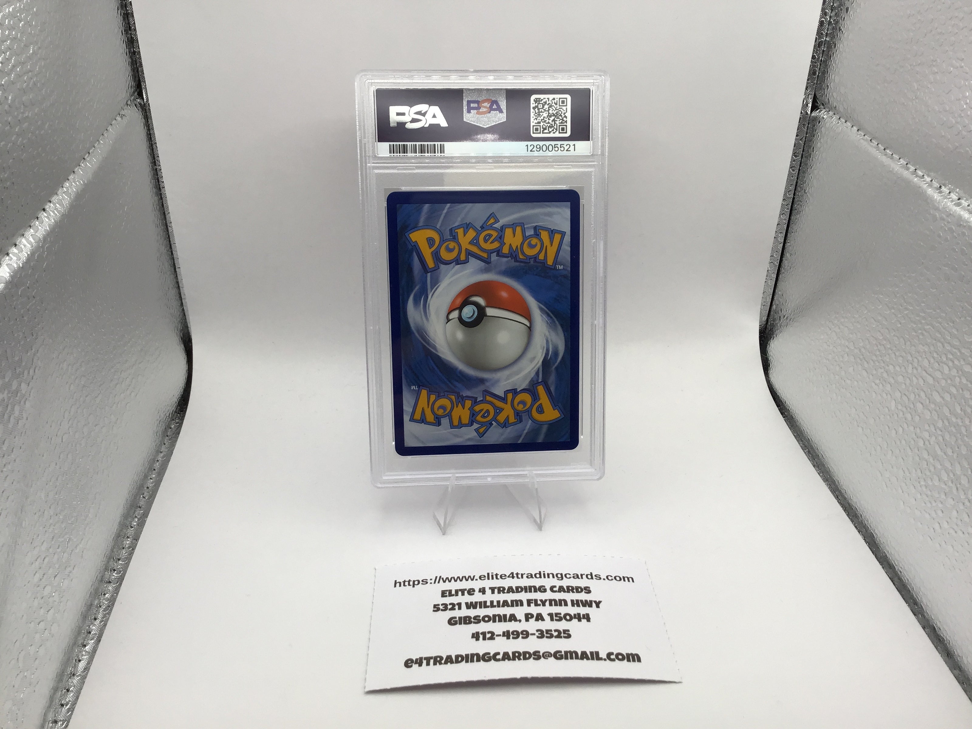 Dark Sylveon V #SWSH134 Pokemon Celebrations (PSA 9)