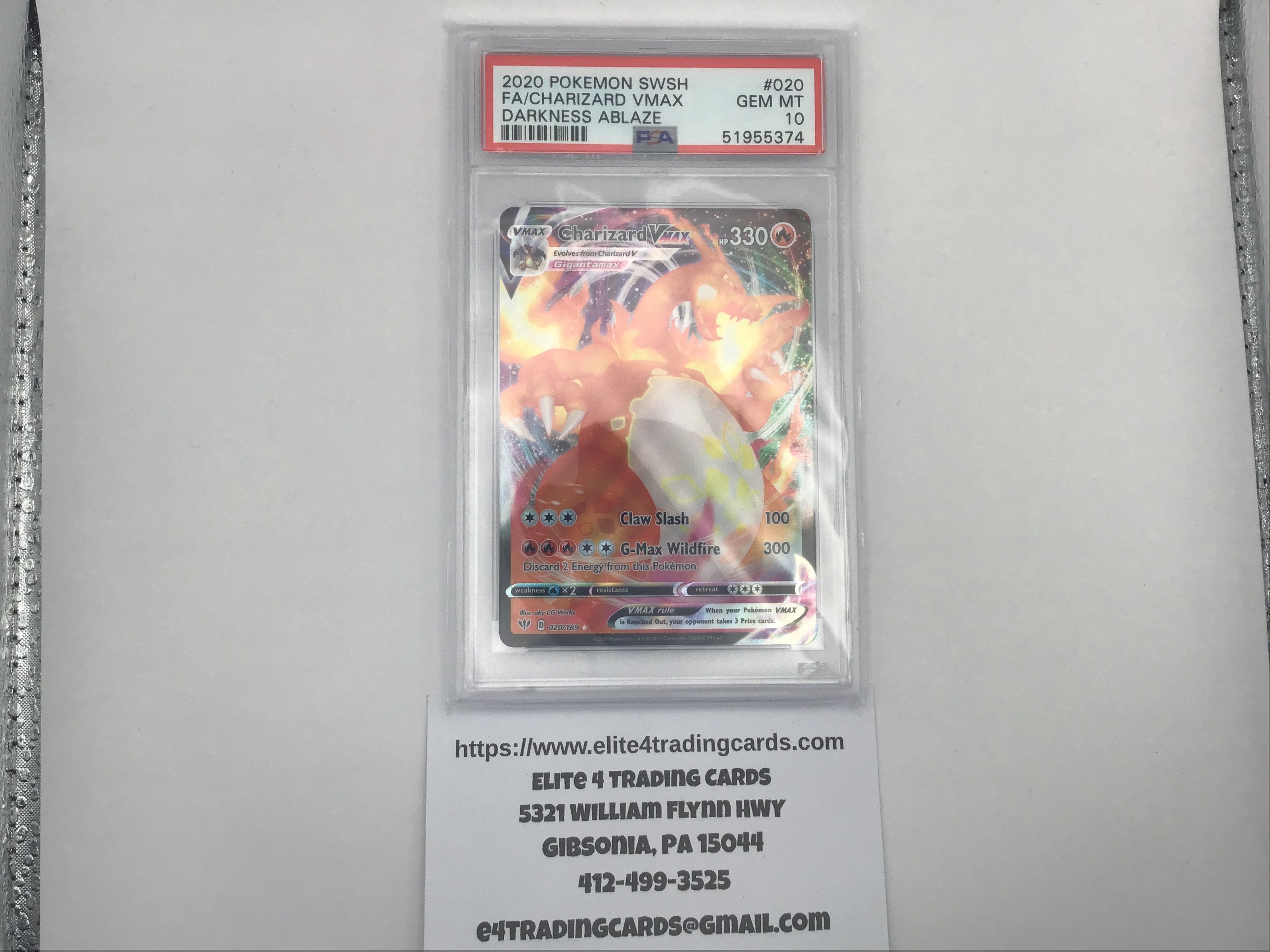 Charizard VMAX #20 Pokemon Darkness Ablaze (PSA 10)