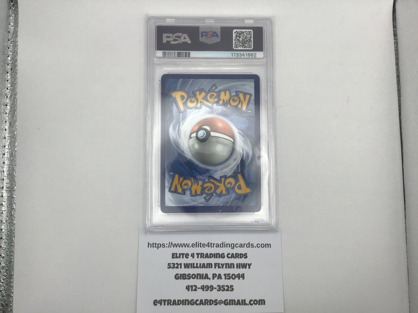 Pikachu VMAX #TG17 Pokemon Lost Origin (PSA 10)