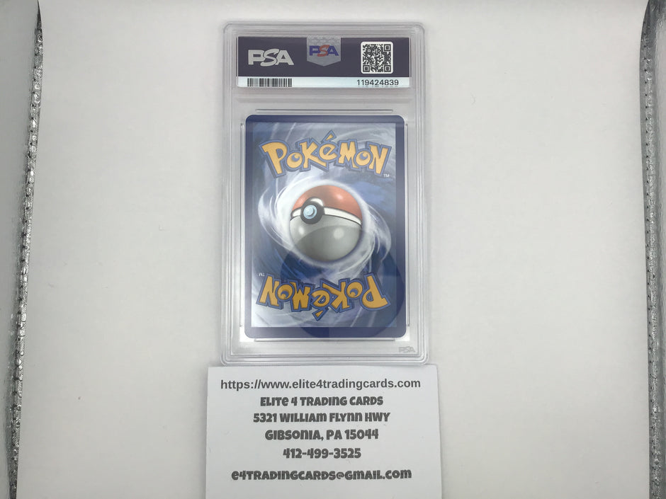 Vaporeon VMAX #30 Pokemon Evolving Skies (PSA 9)