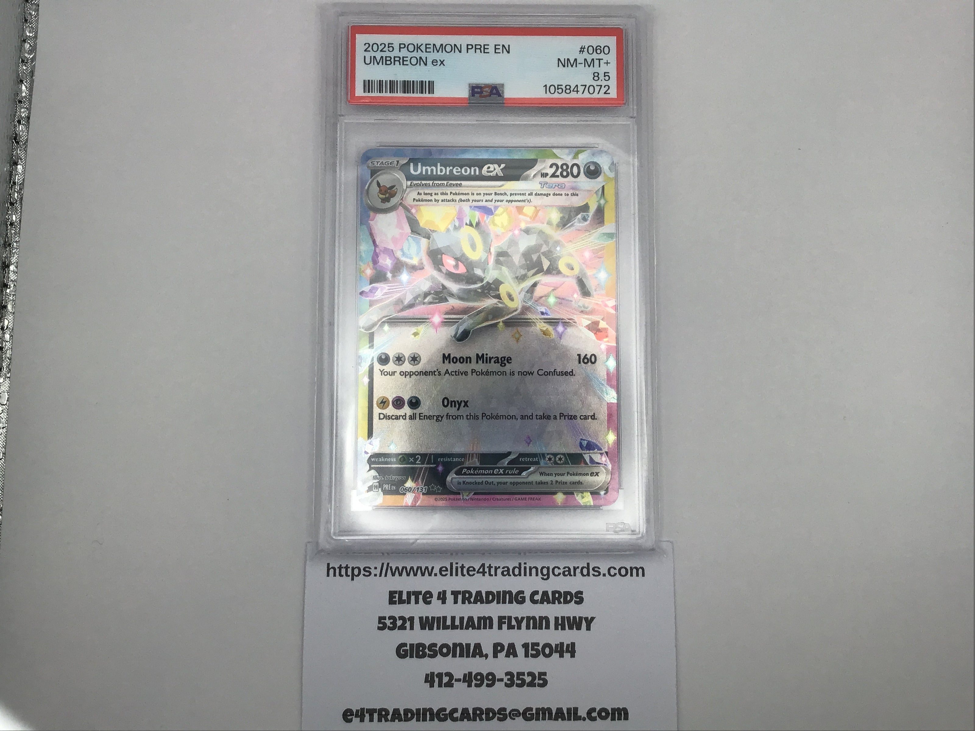 Umbreon ex #161 Pokemon Prismatic Evolutions (PSA 8.5)