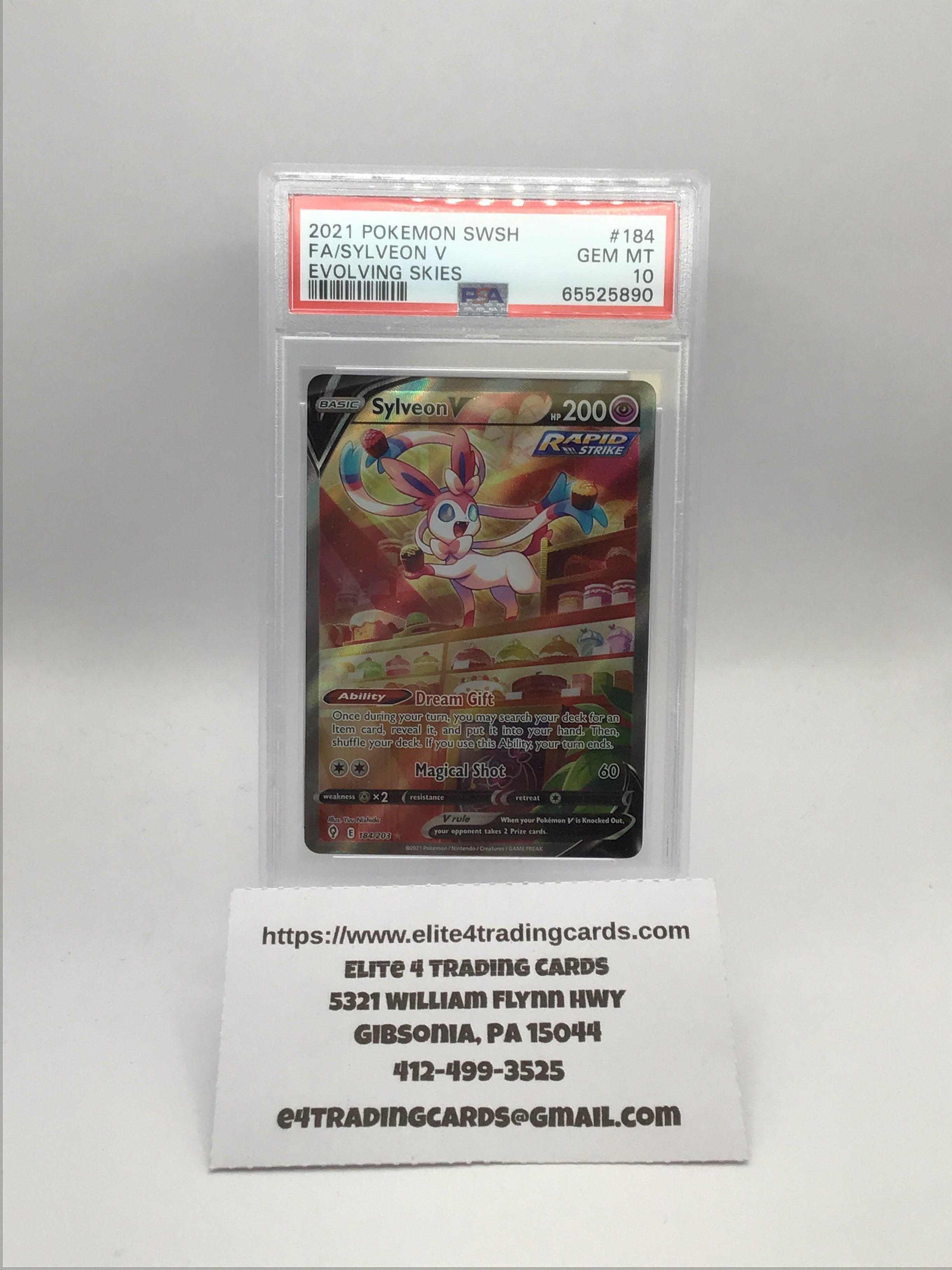 Sylveon V #184 Pokemon Evolving Skies (PSA 10)