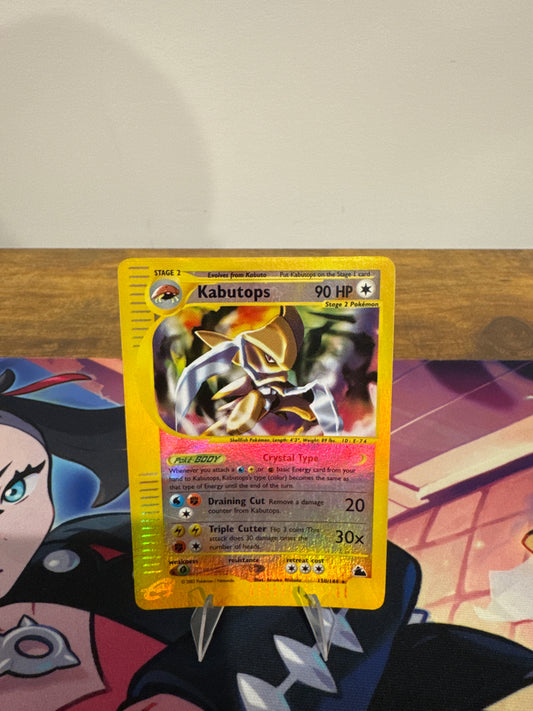Kabutops (150) - Skyridge (SK)