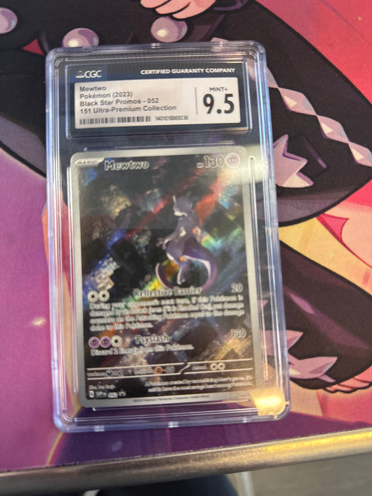 Mewtwo #52 CGC 9.5