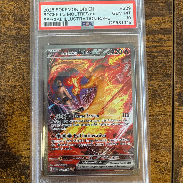 PSA 10 Team Rocket's Moltres EX