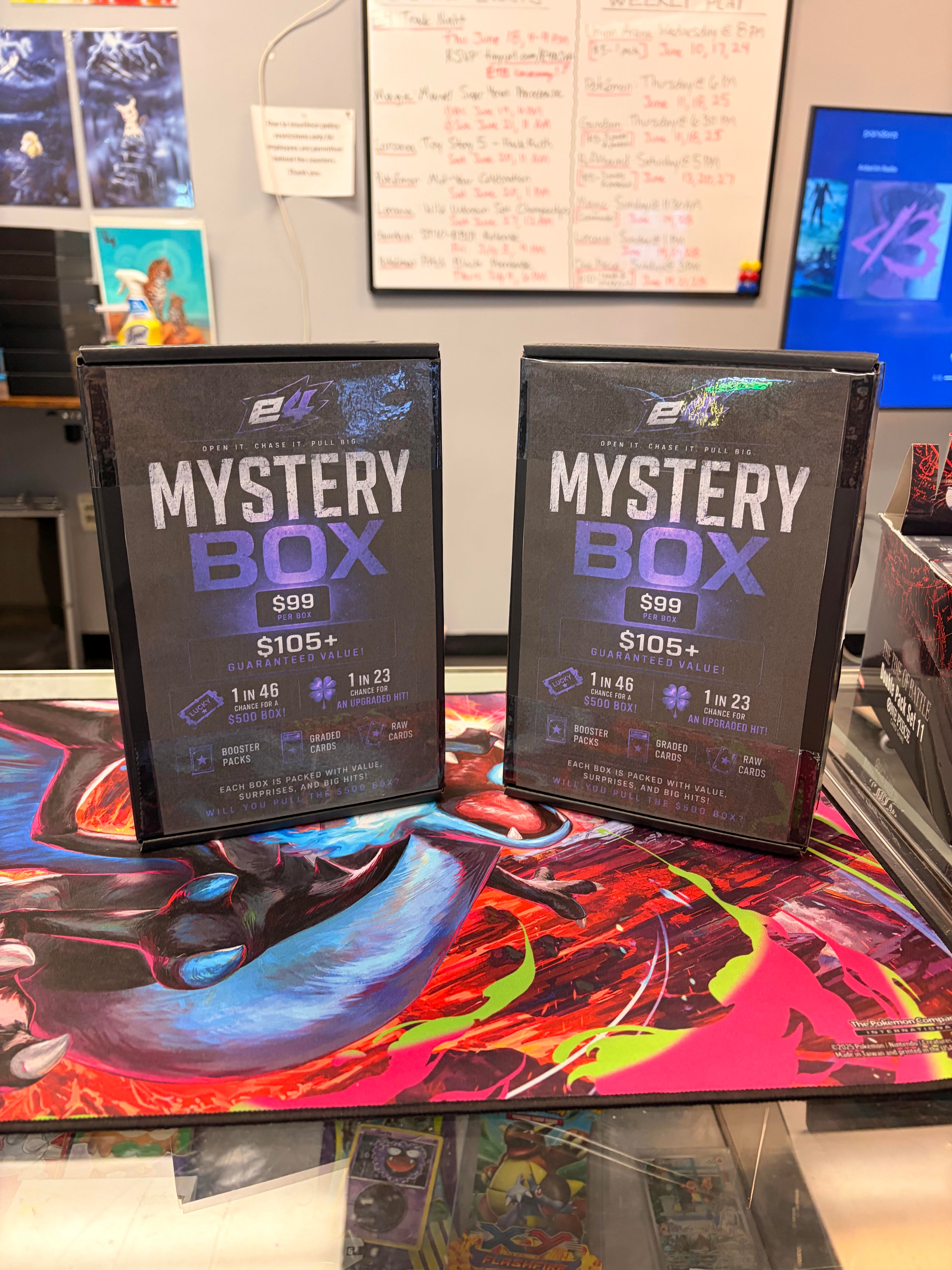 Elite 4 Trading Card's Mystery box